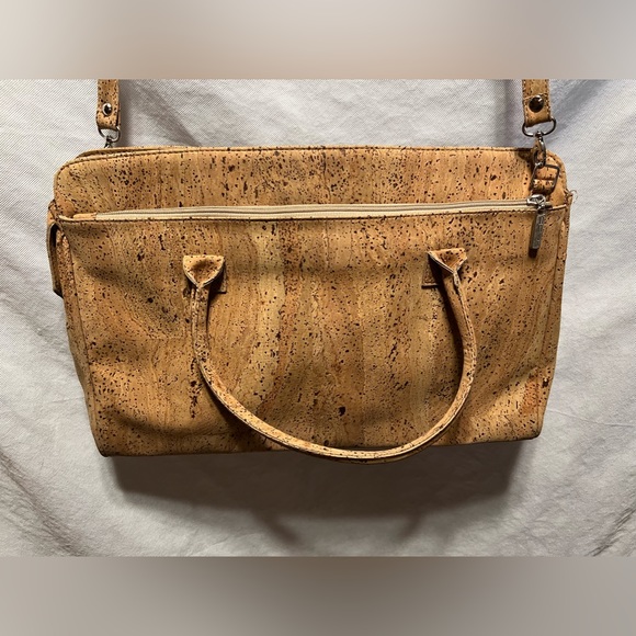 Cork Briefcase - Picture 3 of 15